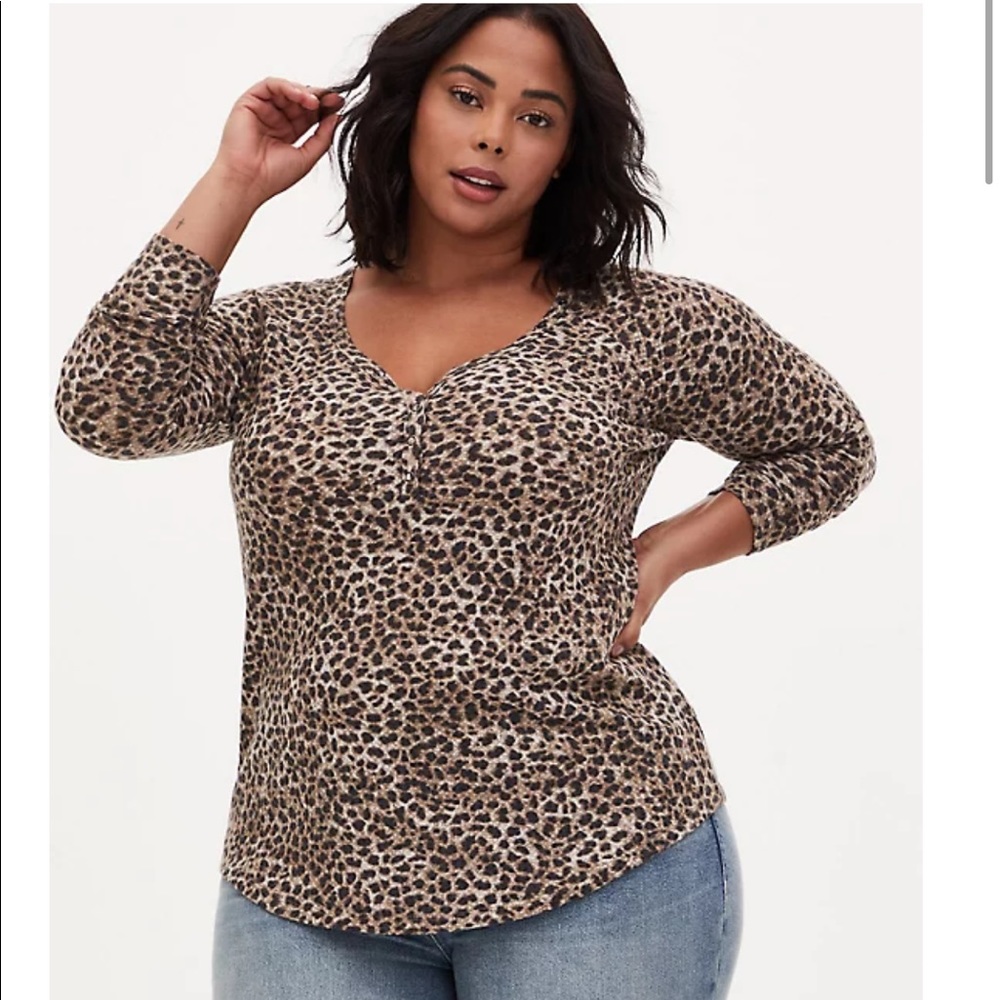 *TORRID* leopard print waffle knit Henley